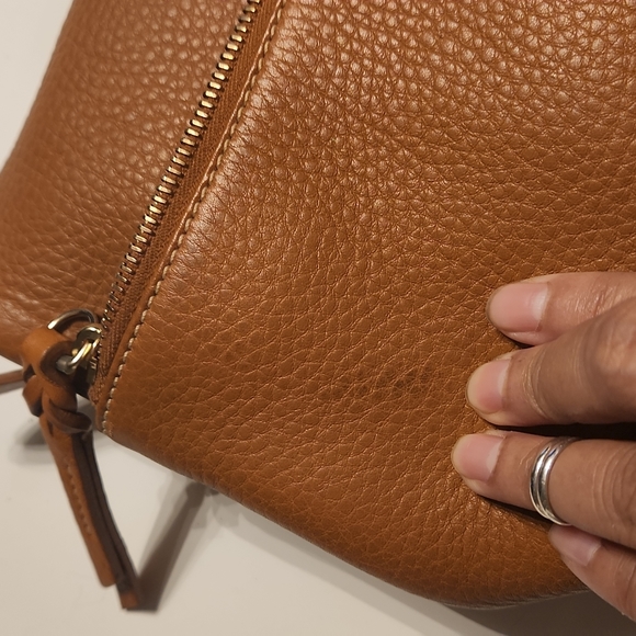 Dooney Bourke large woman purse(bag) - Picture 8 of 13